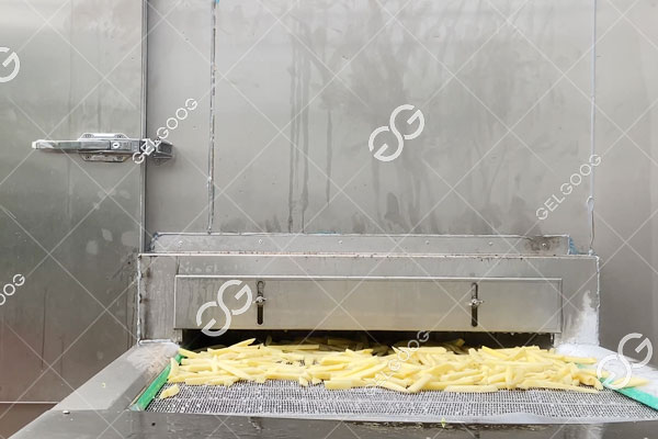 khoai tây chiên đông lạnh.jpg khoai tây chiên đông lạnh.jpg