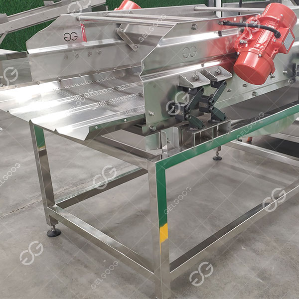 chi tiết máy khử dầu rung.jpg