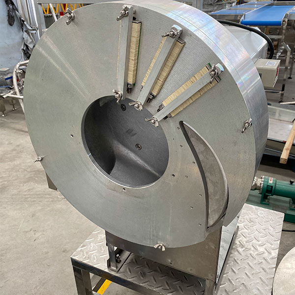 máy thái chuối .jpg