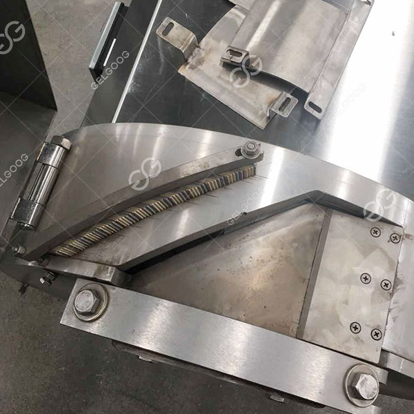 giá máy cắt khoai tây chiên.jpg