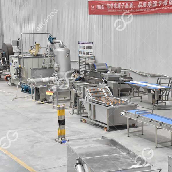 Nhà máy chế biến quả chà là ở Ả Rập Saudi